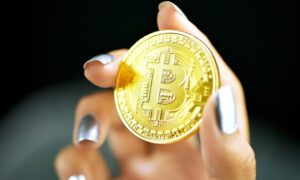  Gần $100 triệu đồng bitcoin đã bị thanh lý trên các sàn giao dịch tập trung trong vòng 24 giờ.